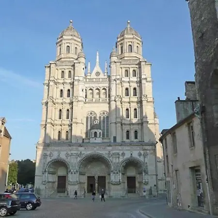 Le Terracotta : Au Coeur Du Centre Historique Διαμέρισμα *