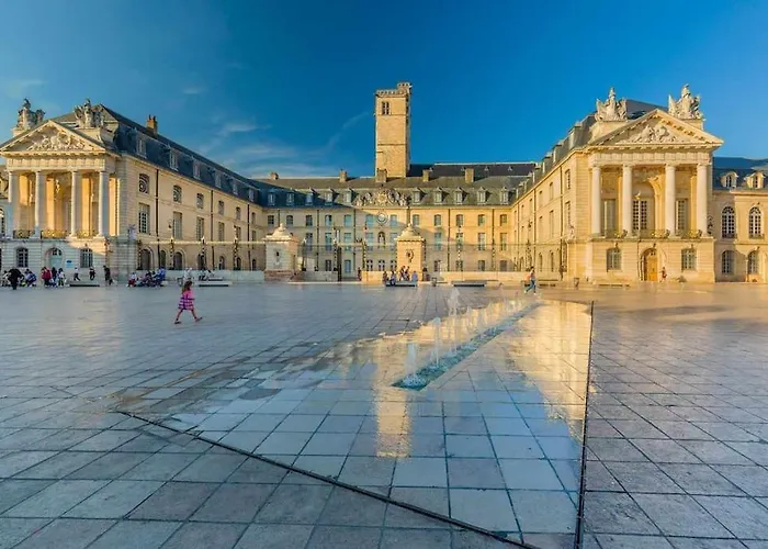 Apartament Le Terracotta : Au Coeur Du Centre Historique Dijon
